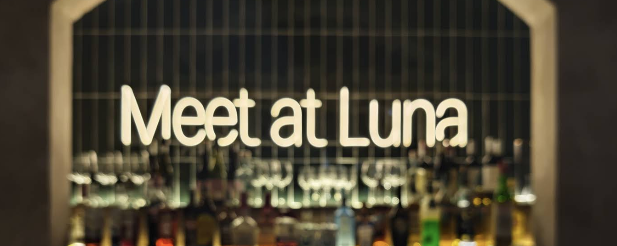 Luna & Co. - Rooftop Bar and Café